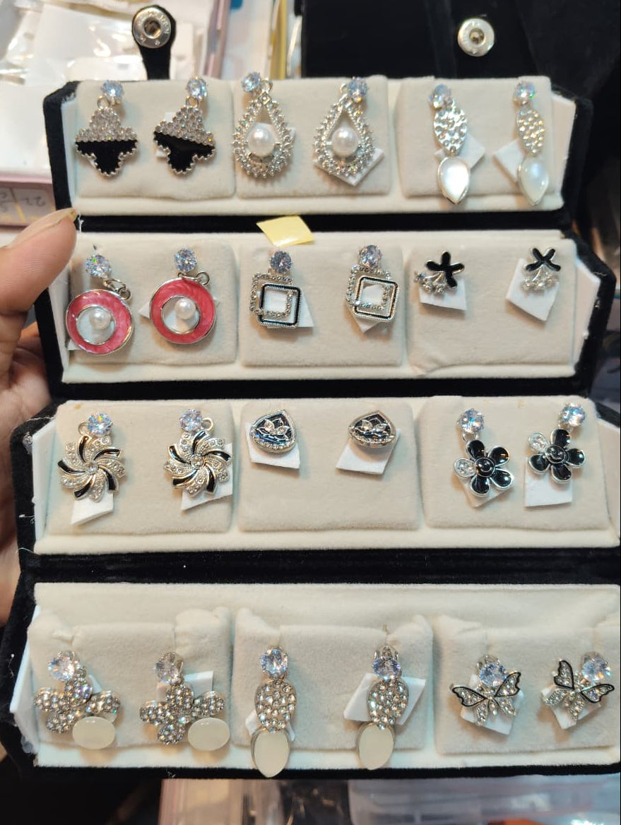 12 in 1 Earrings Box Set 10