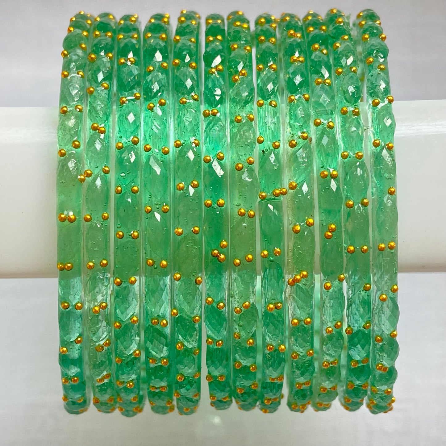 Santro Raindrop Bangles Set