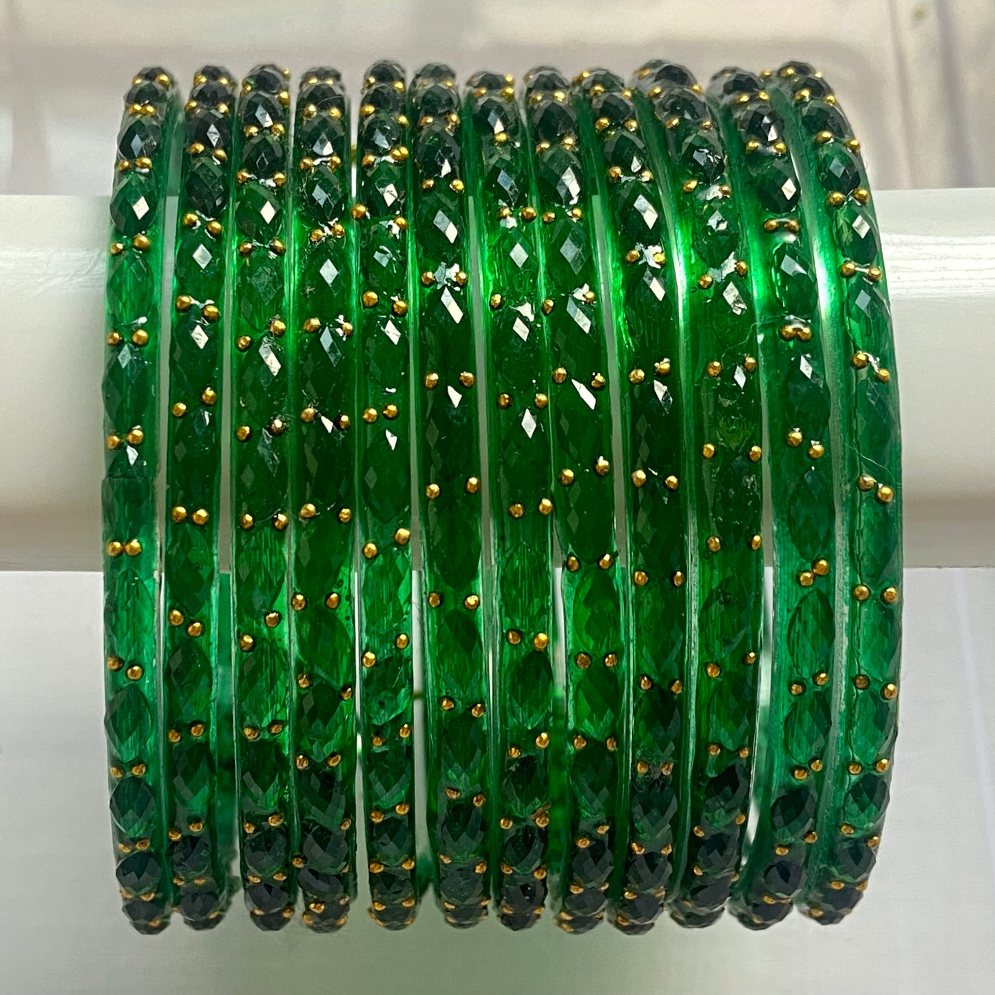 Green Raindrop Bangles Set